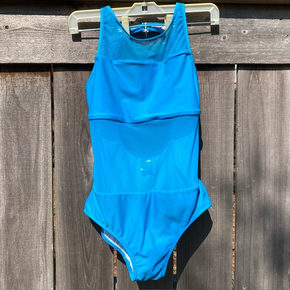 🩵 HOST PICK 🩵 One-Piece Mesh Tank Swimsuit